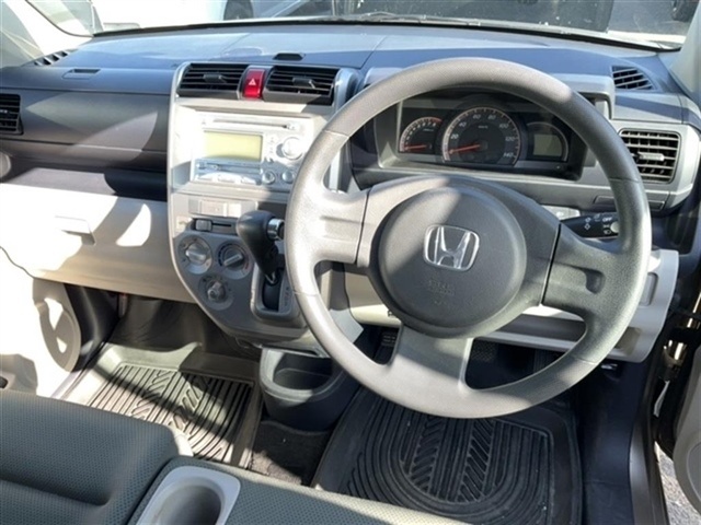 HONDA ZEST