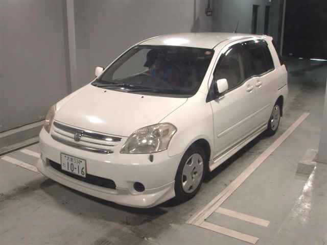 TOYOTA RAUM