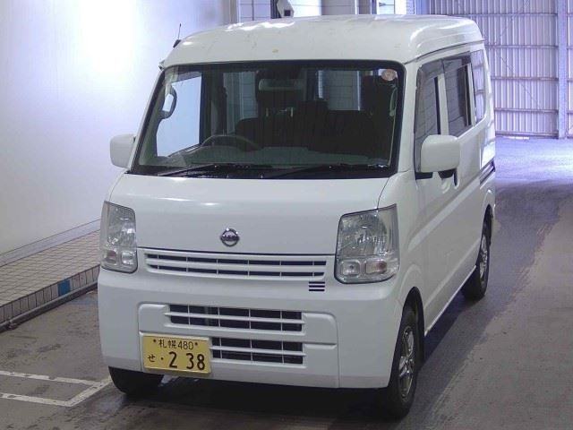 NISSAN NV100 CLIPPER