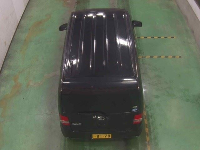 TOYOTA PIXIS SPACE