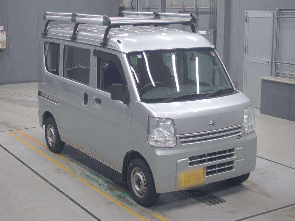 NISSAN NV100 CLIPPER