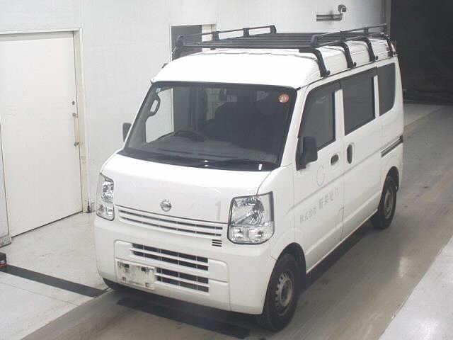 NISSAN NV100 CLIPPER