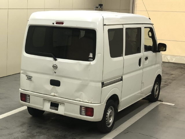 NISSAN NV100 CLIPPER