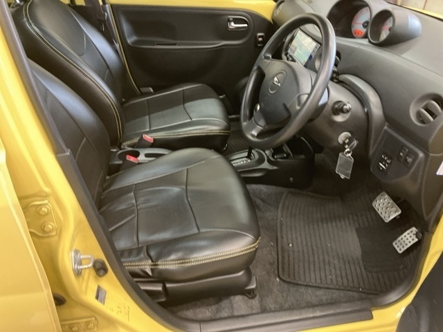 DAIHATSU ESSE