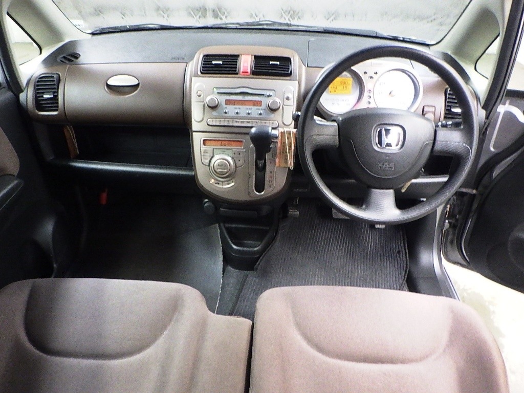 HONDA LIFE