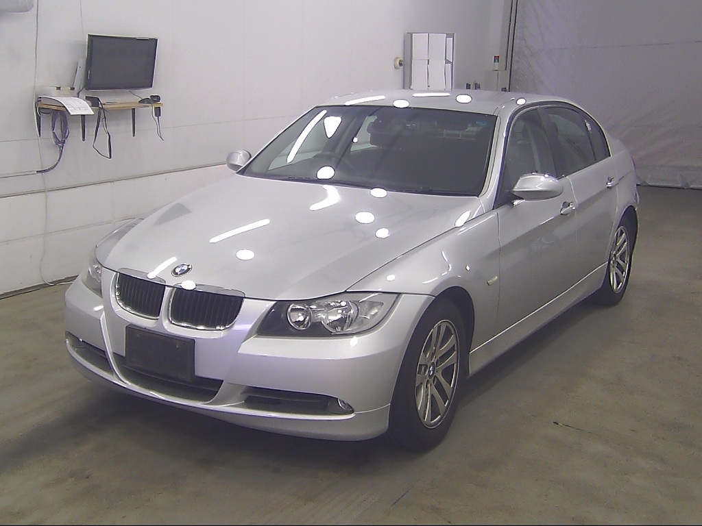 BMW 3-SERIES