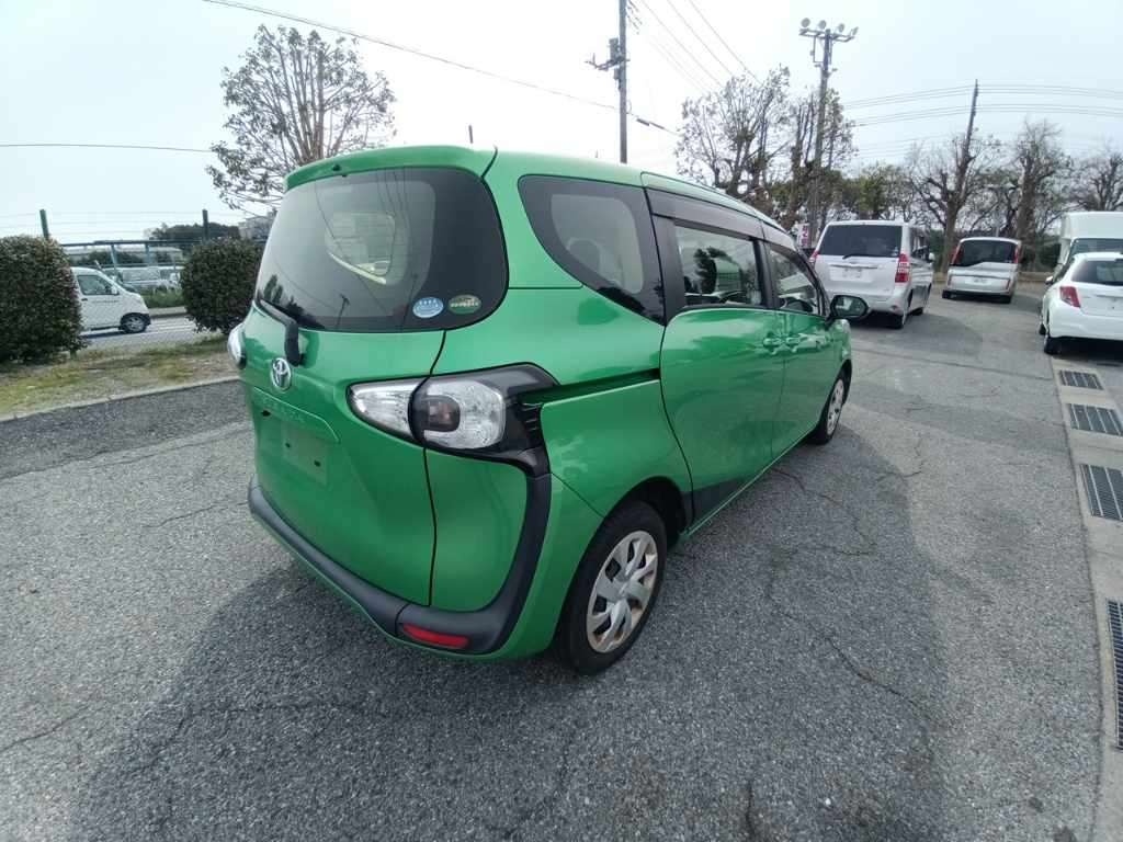 TOYOTA SIENTA