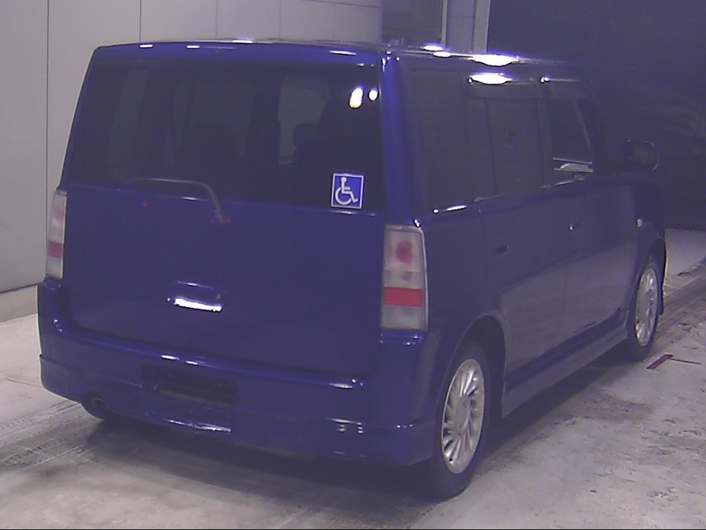 TOYOTA BB