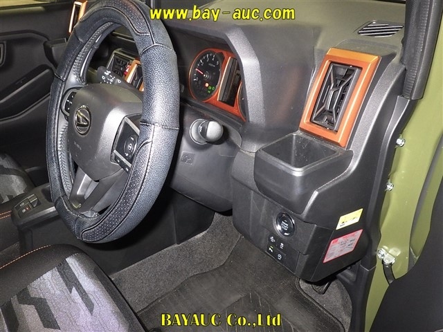 DAIHATSU TAFT