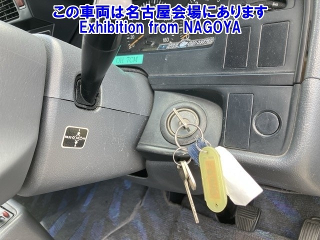 TOYOTA REGIUS ACE