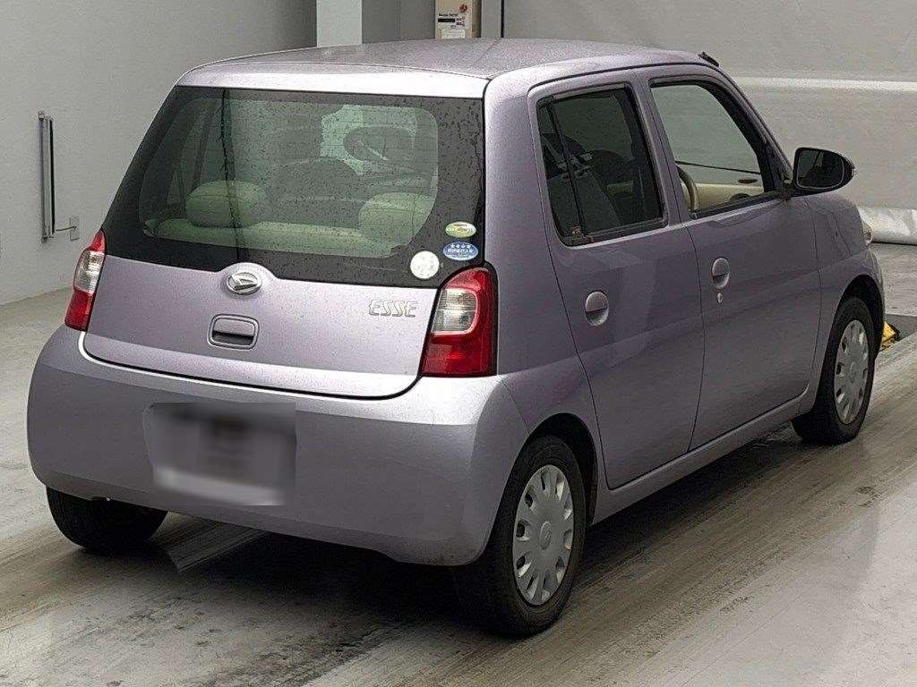 DAIHATSU ESSE