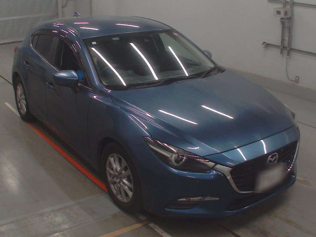 MAZDA AXELA