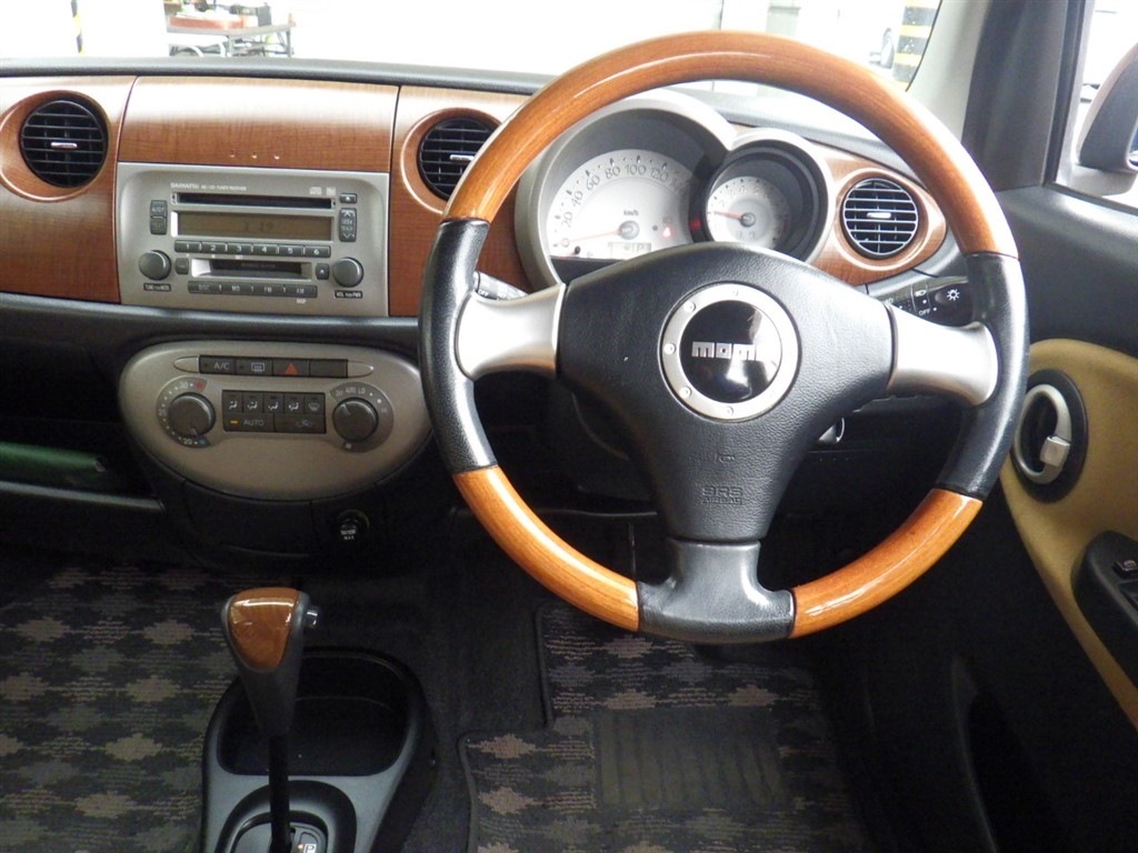 DAIHATSU MIRA GINO
