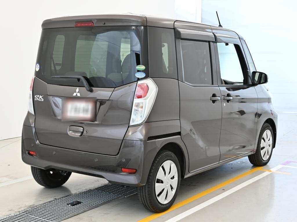 MITSUBISHI EK SPACE