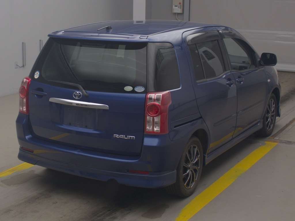 TOYOTA RAUM