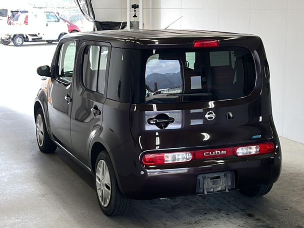NISSAN CUBE
