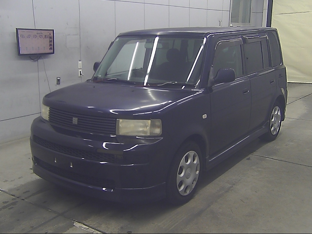 TOYOTA BB