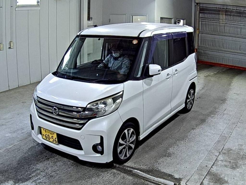 NISSAN DAYZ ROOX