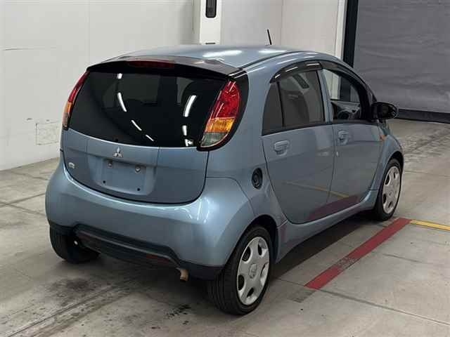 MITSUBISHI I