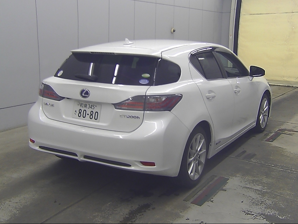 LEXUS CT200H