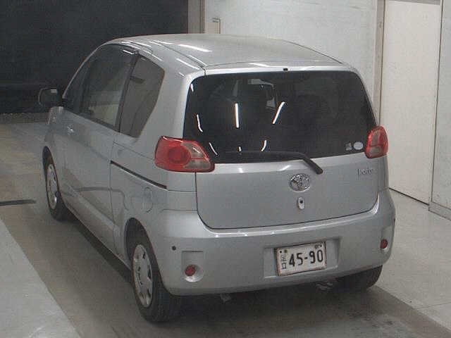 TOYOTA PORTE