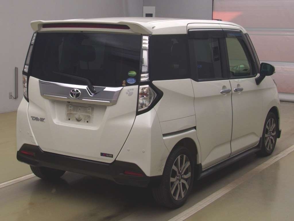 TOYOTA TANK