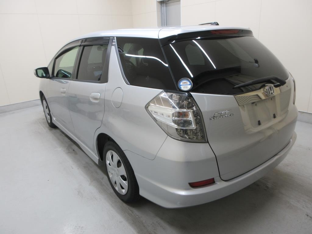HONDA FIT SHUTTLE