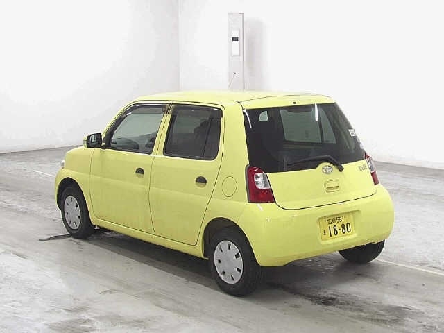 DAIHATSU ESSE