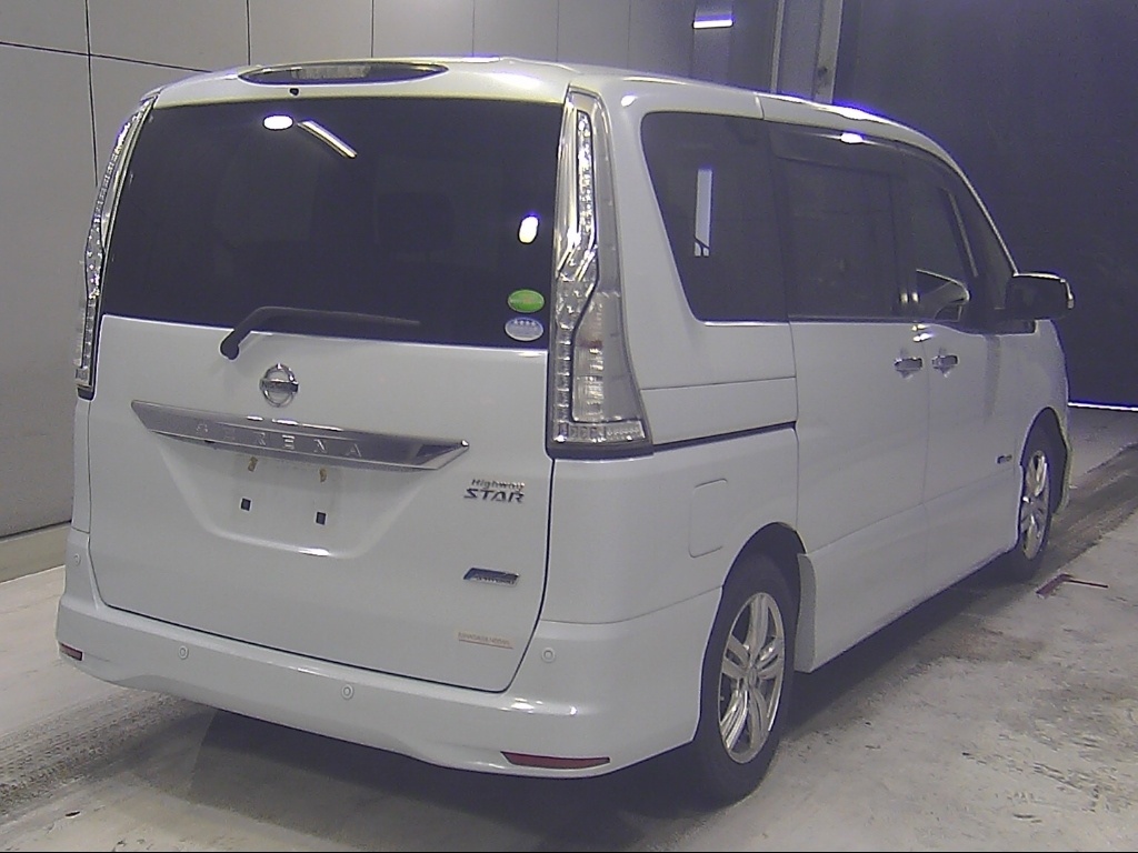 NISSAN SERENA