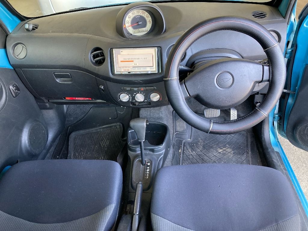 DAIHATSU ESSE