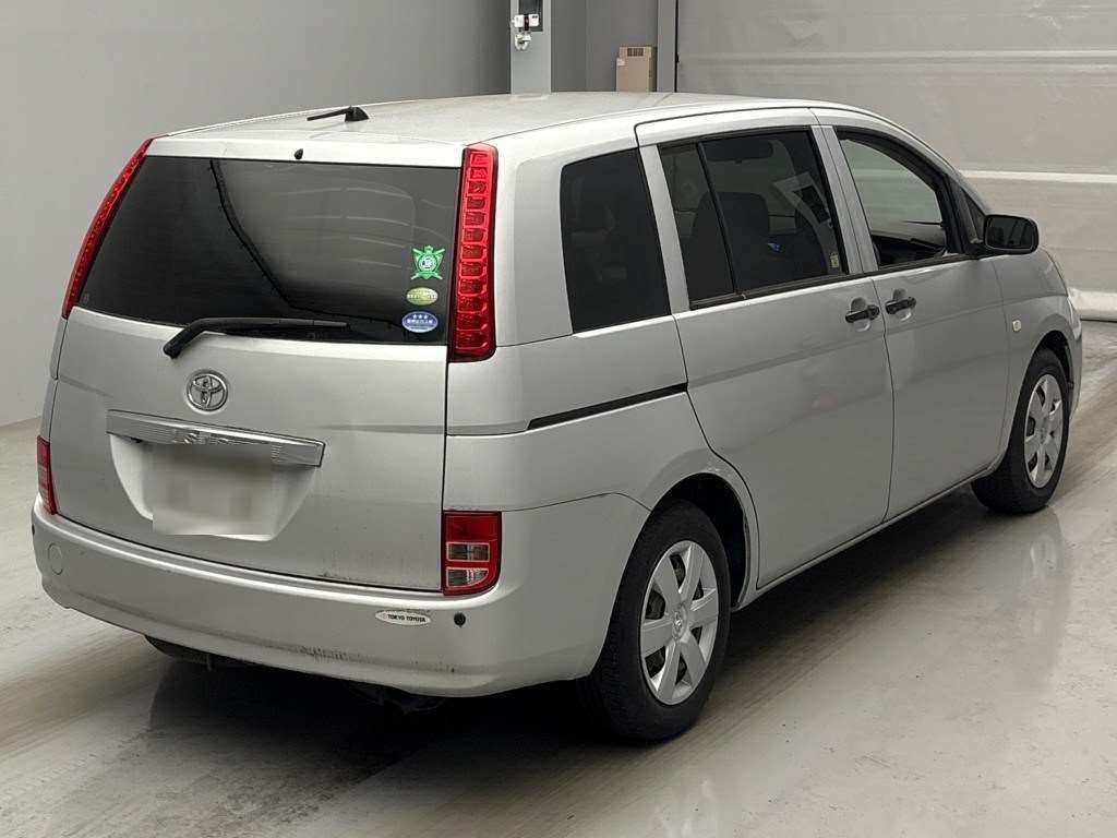 TOYOTA ISIS
