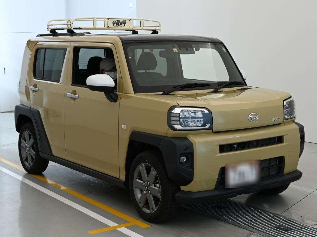DAIHATSU TAFT