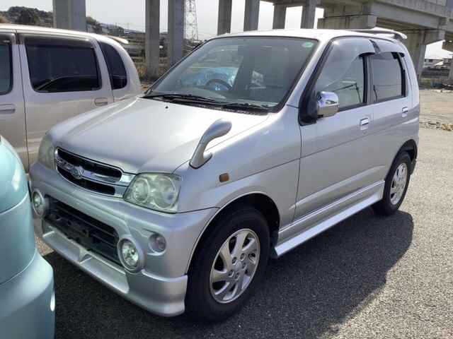 DAIHATSU TERIOS KID
