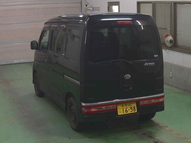 DAIHATSU ATRAI