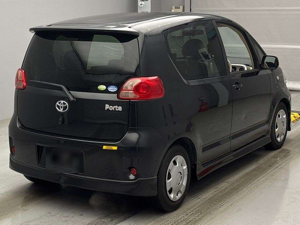 TOYOTA PORTE