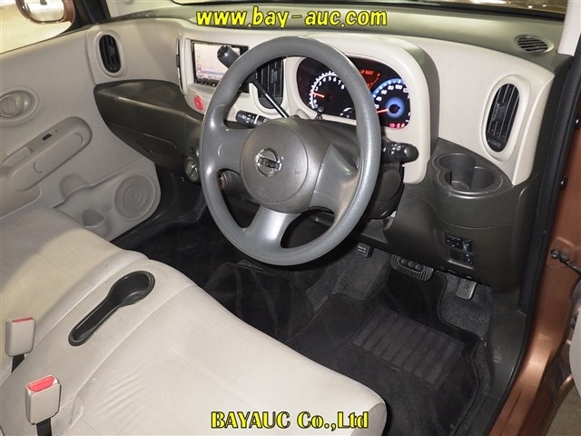NISSAN CUBE