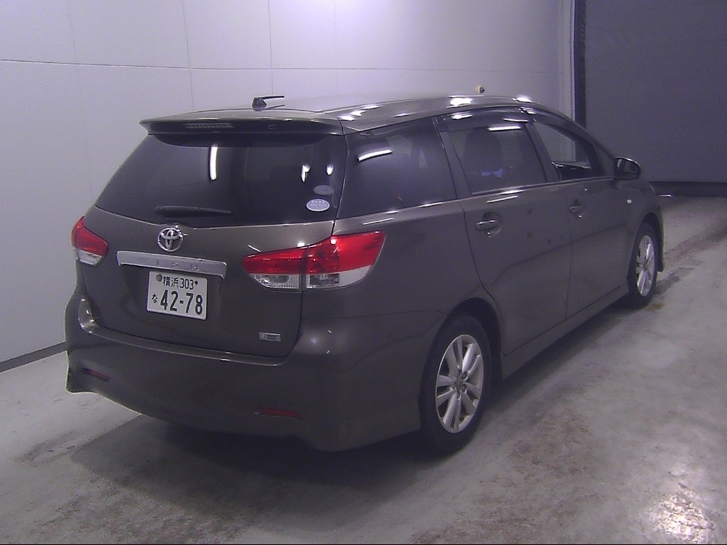 TOYOTA WISH