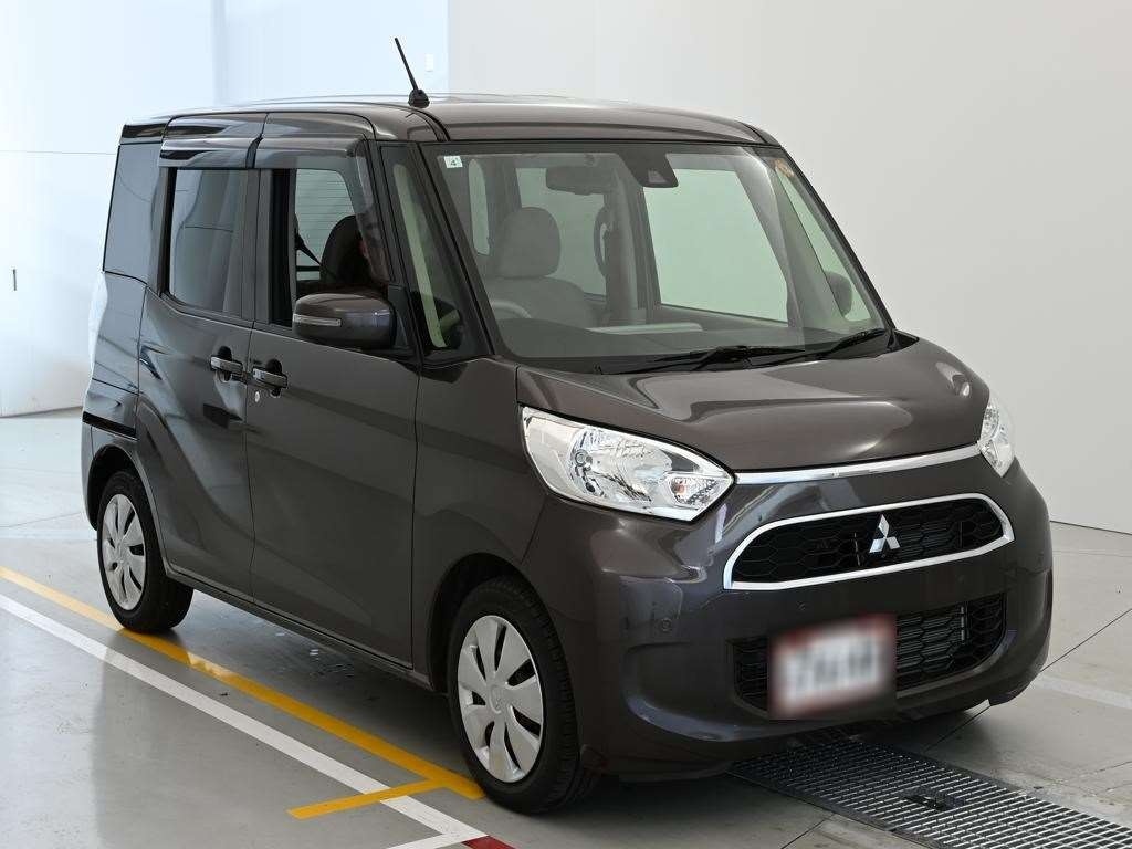 MITSUBISHI EK SPACE