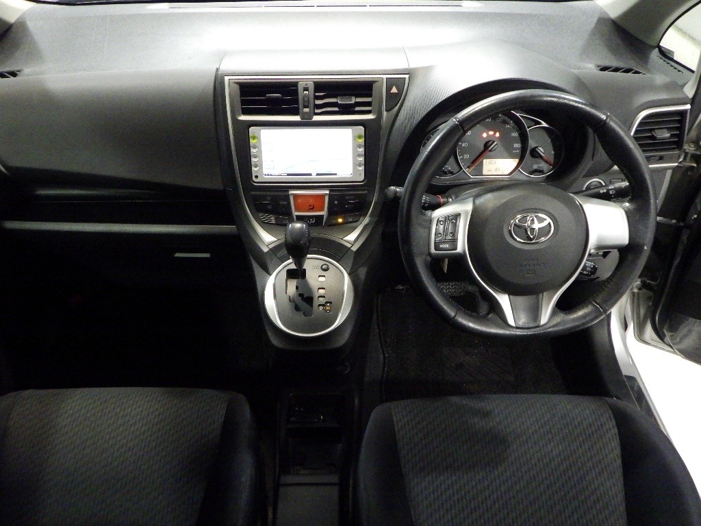 TOYOTA RACTIS