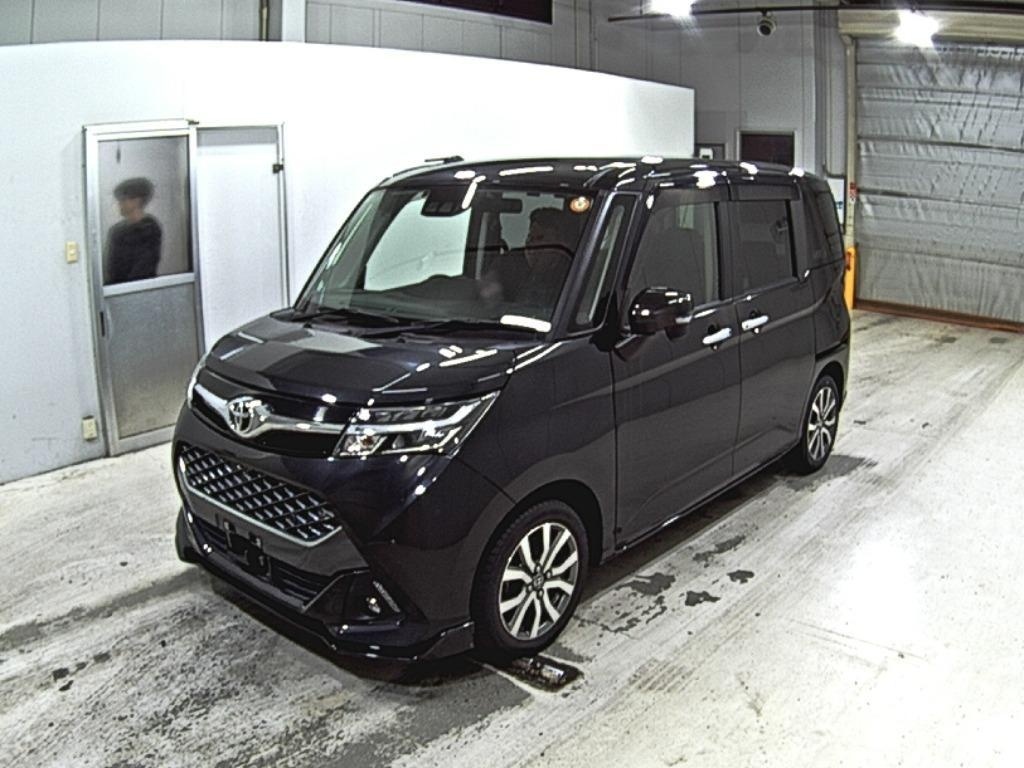 TOYOTA TANK