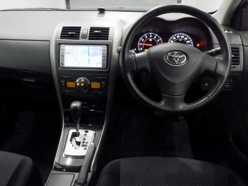 TOYOTA COROLLA FIELDER