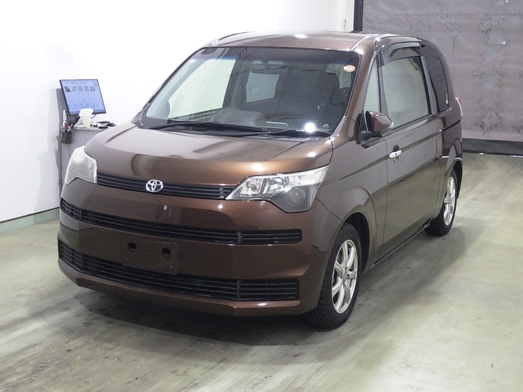 TOYOTA SPADE