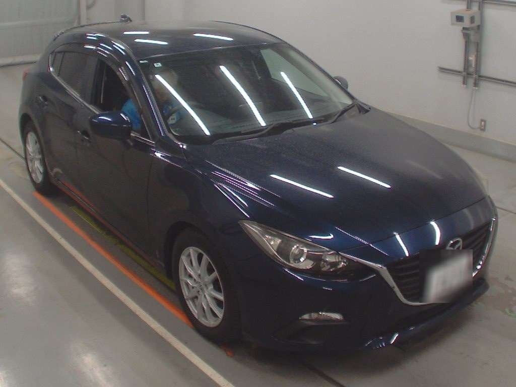 MAZDA AXELA