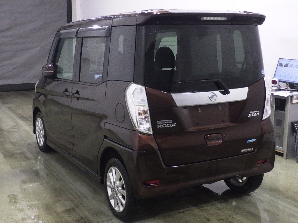 NISSAN DAYZ ROOX