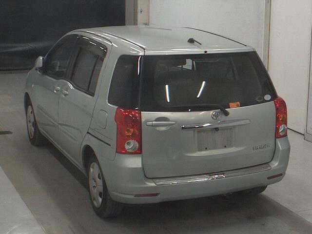 TOYOTA RAUM