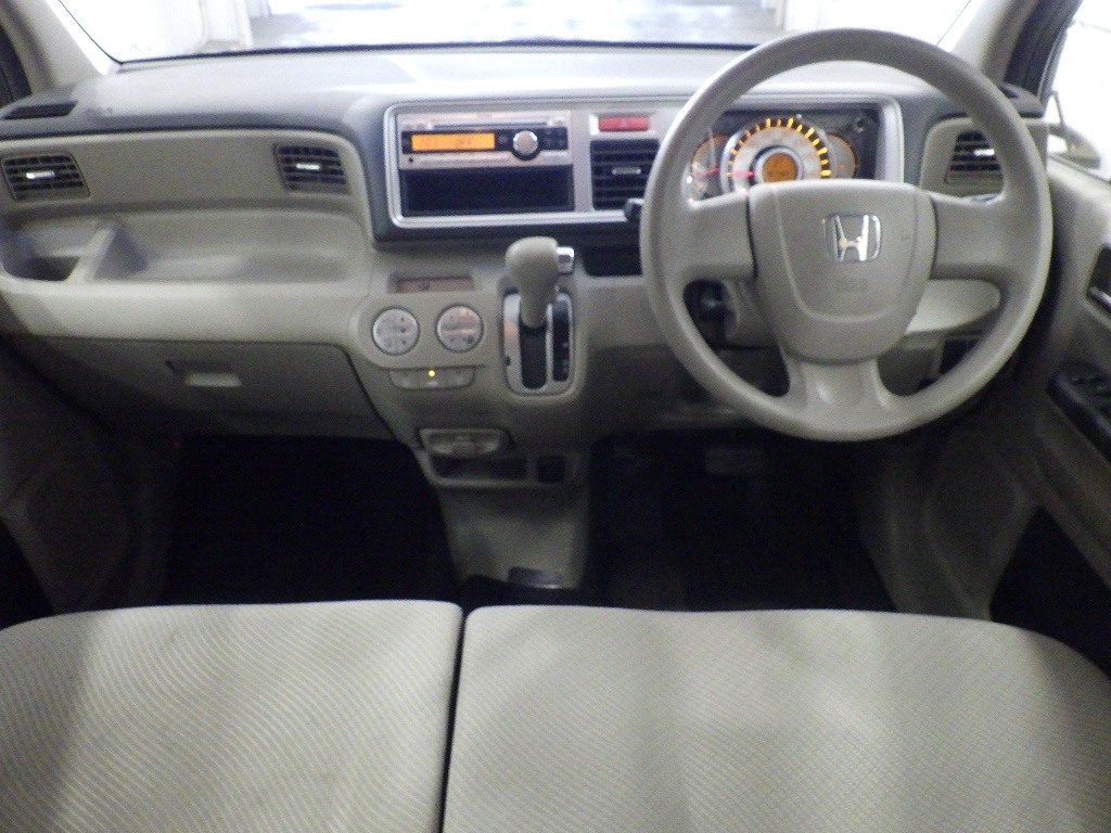 HONDA LIFE