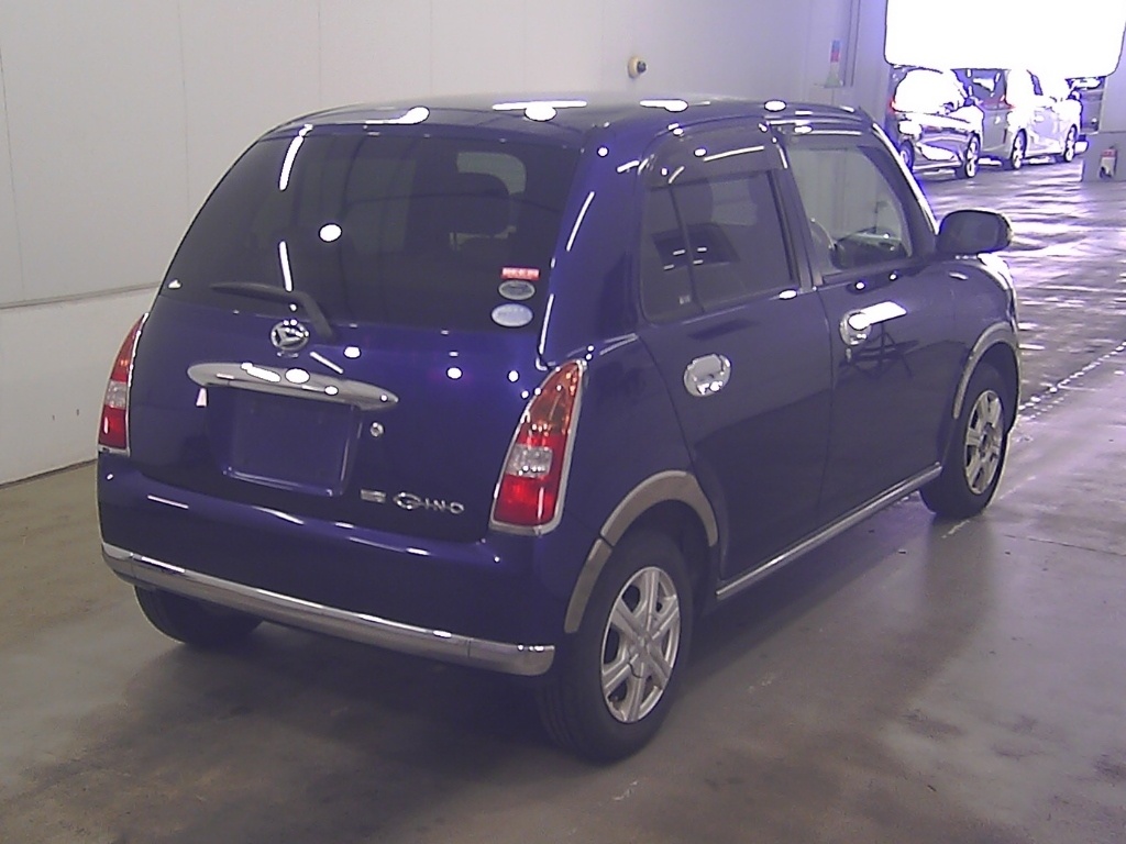 DAIHATSU MIRA GINO