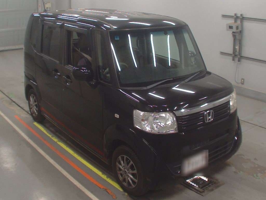 HONDA N-BOX