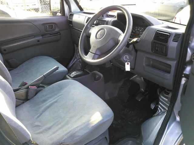 MITSUBISHI MINICAB