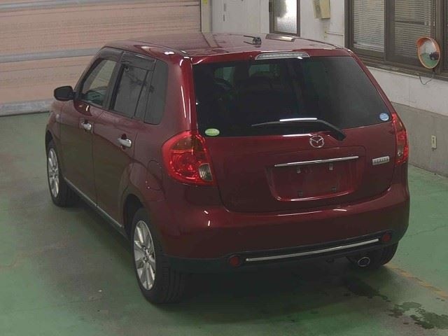 MAZDA VERISA